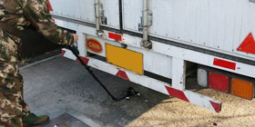 車(chē)底智能探測(cè)器